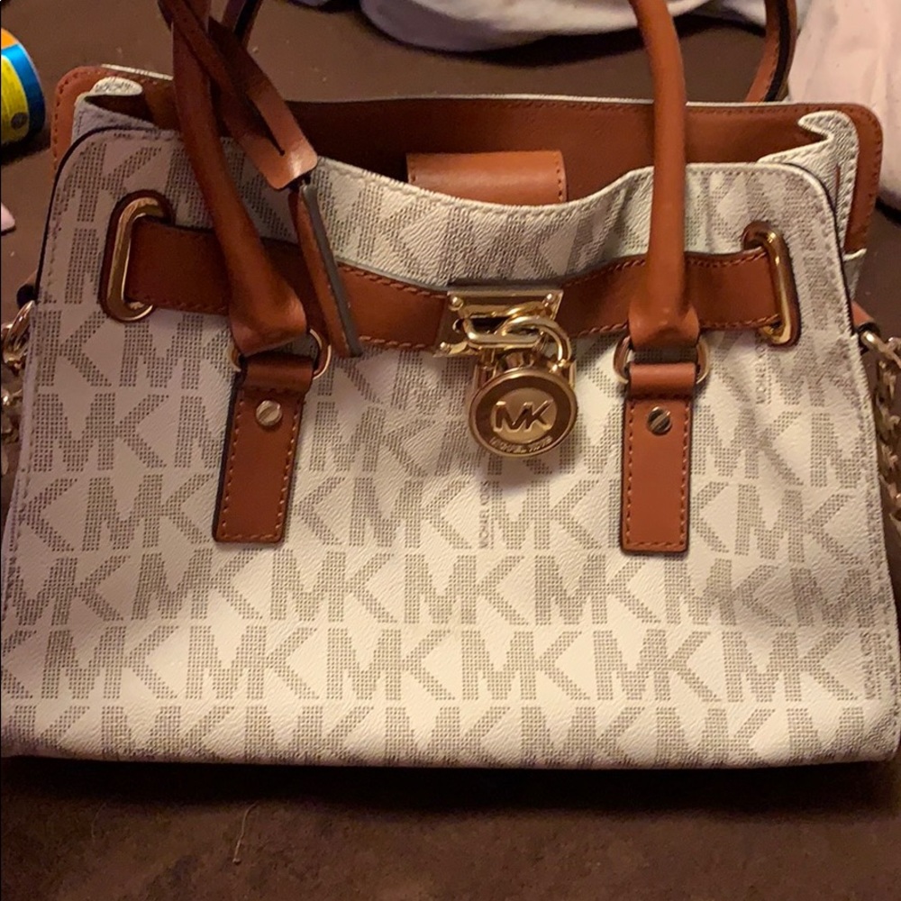 Mk purse